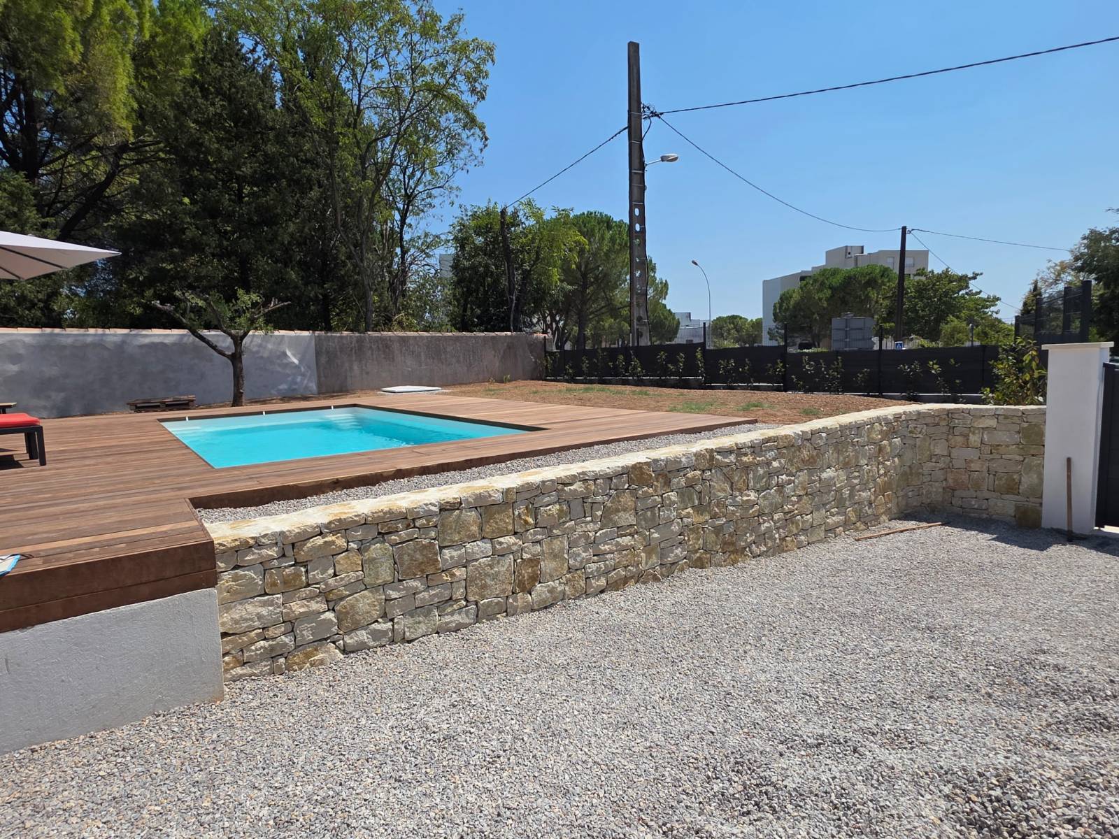 mur pierre naturelle Draguignan sous priscine