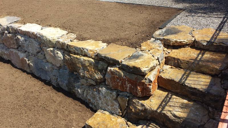 enrochement avec escalier réalisé à Lorgues