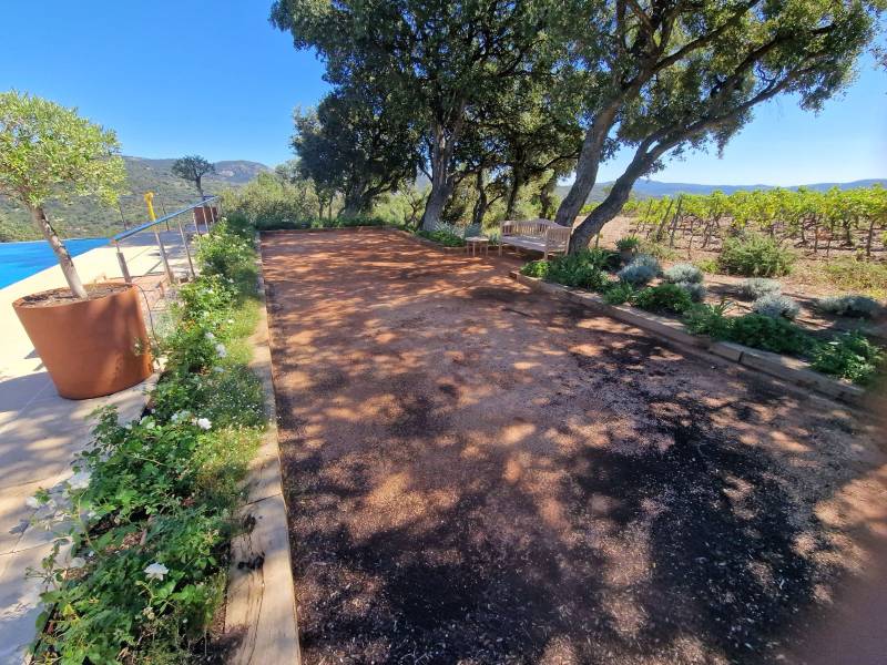 réalisation d'un terrain de pétanque La Garde Freinet